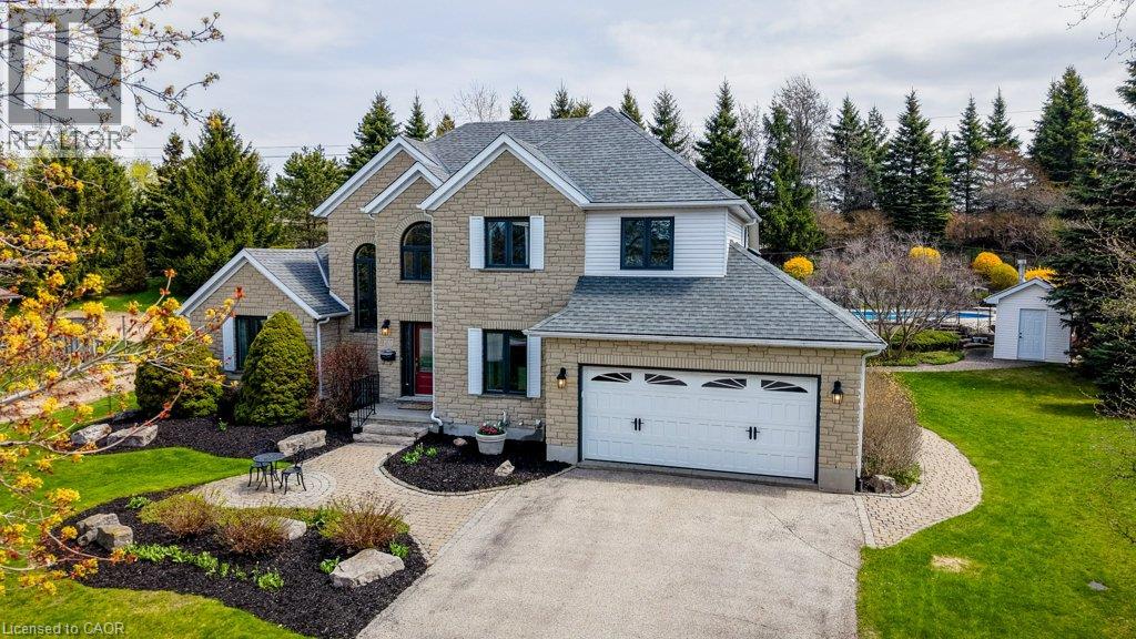 207 WOODRIDGE Drive