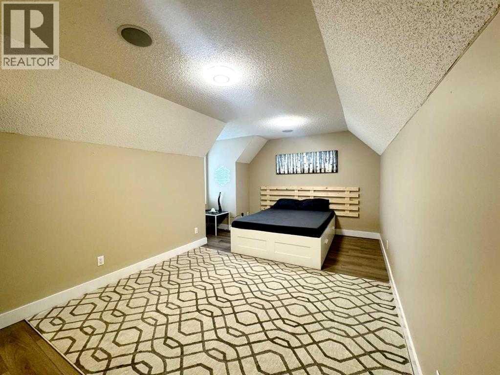 109 Kinniburgh Boulevard E Boulevard E - 13
