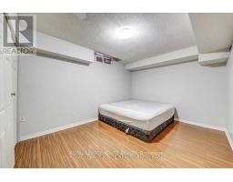 Bsmt - 32 Lansbury Drive, Toronto, ON M1V3H6 Photo 11