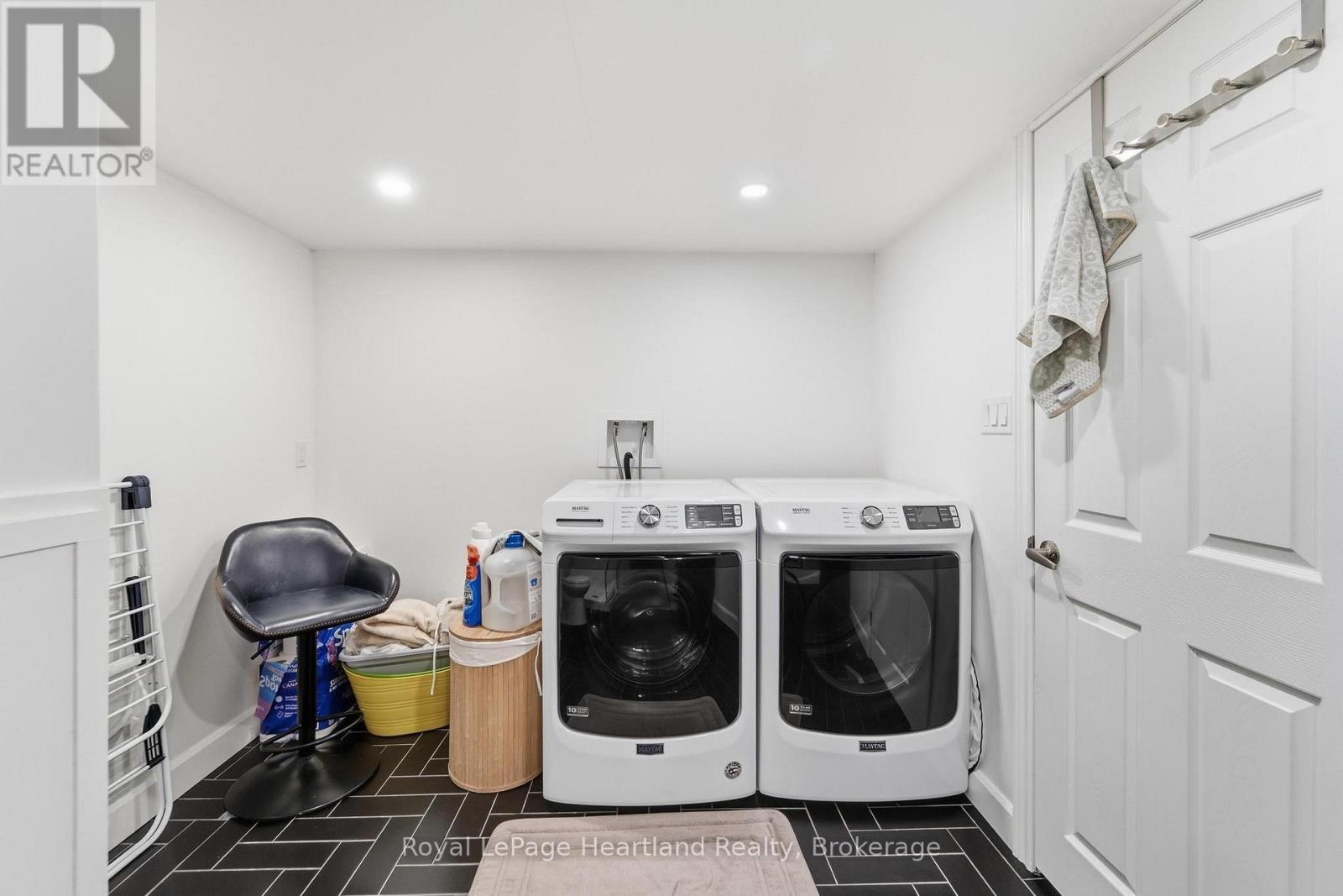 770 SCOTT STREET W - Image 31