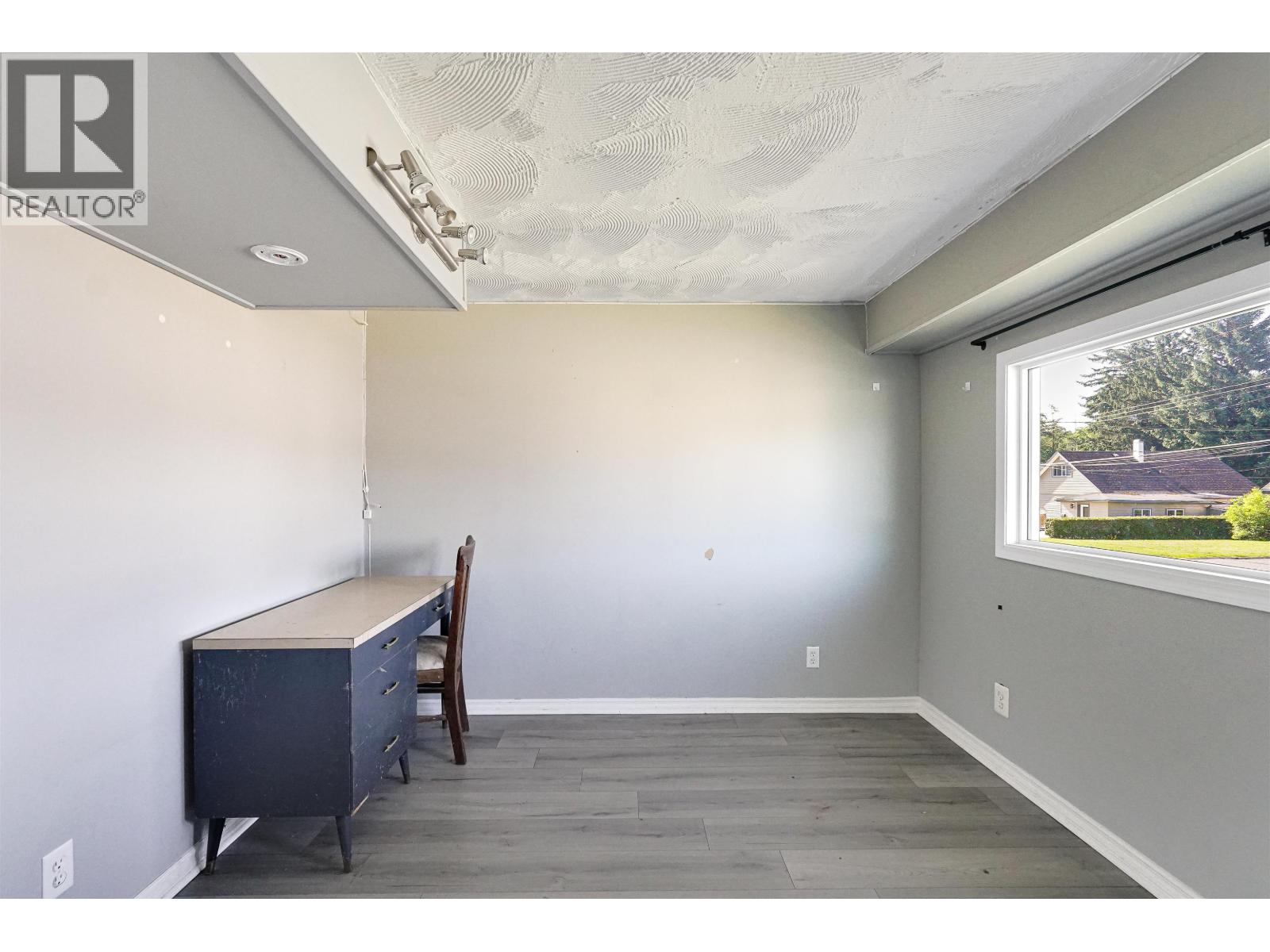 36 FULMAR STREET - 14