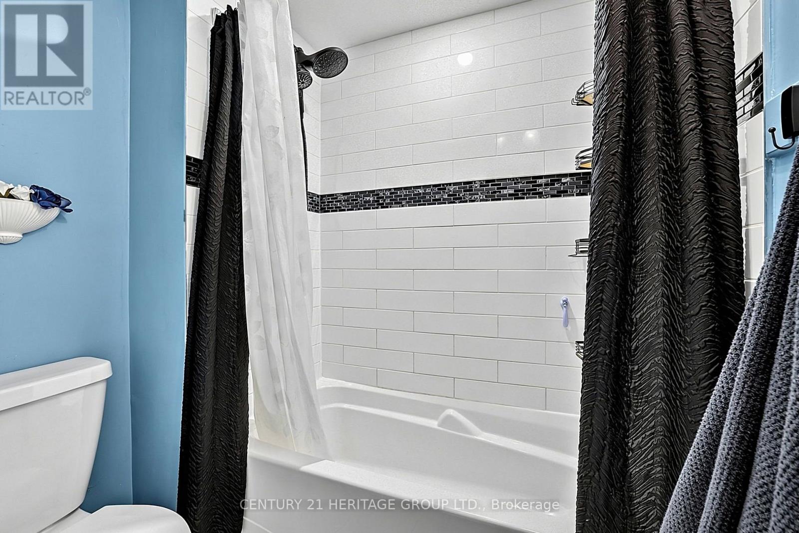 214 LANCASTER AVENUE - 24