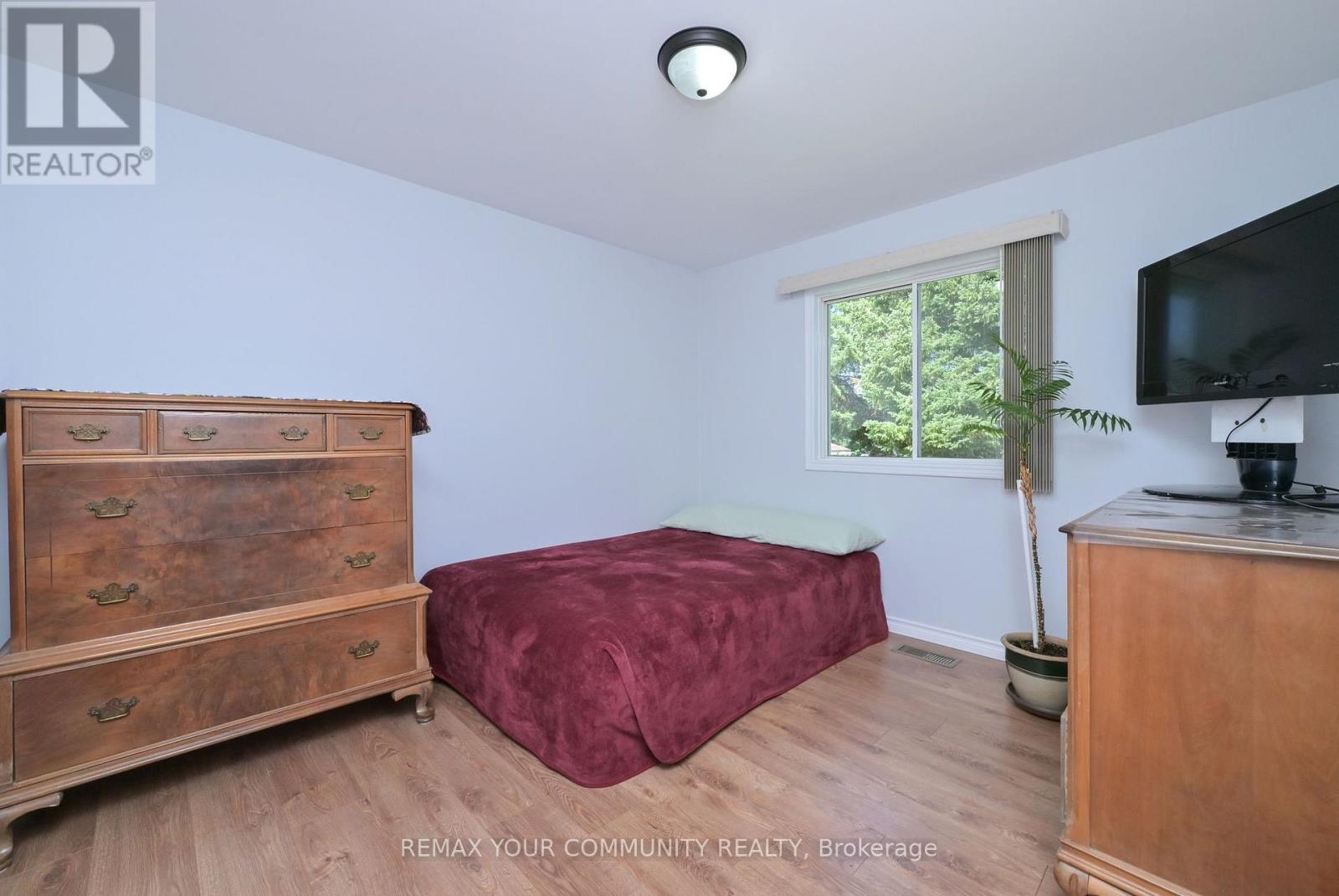 76 TECUMSETH PINES DRIVE - 21
