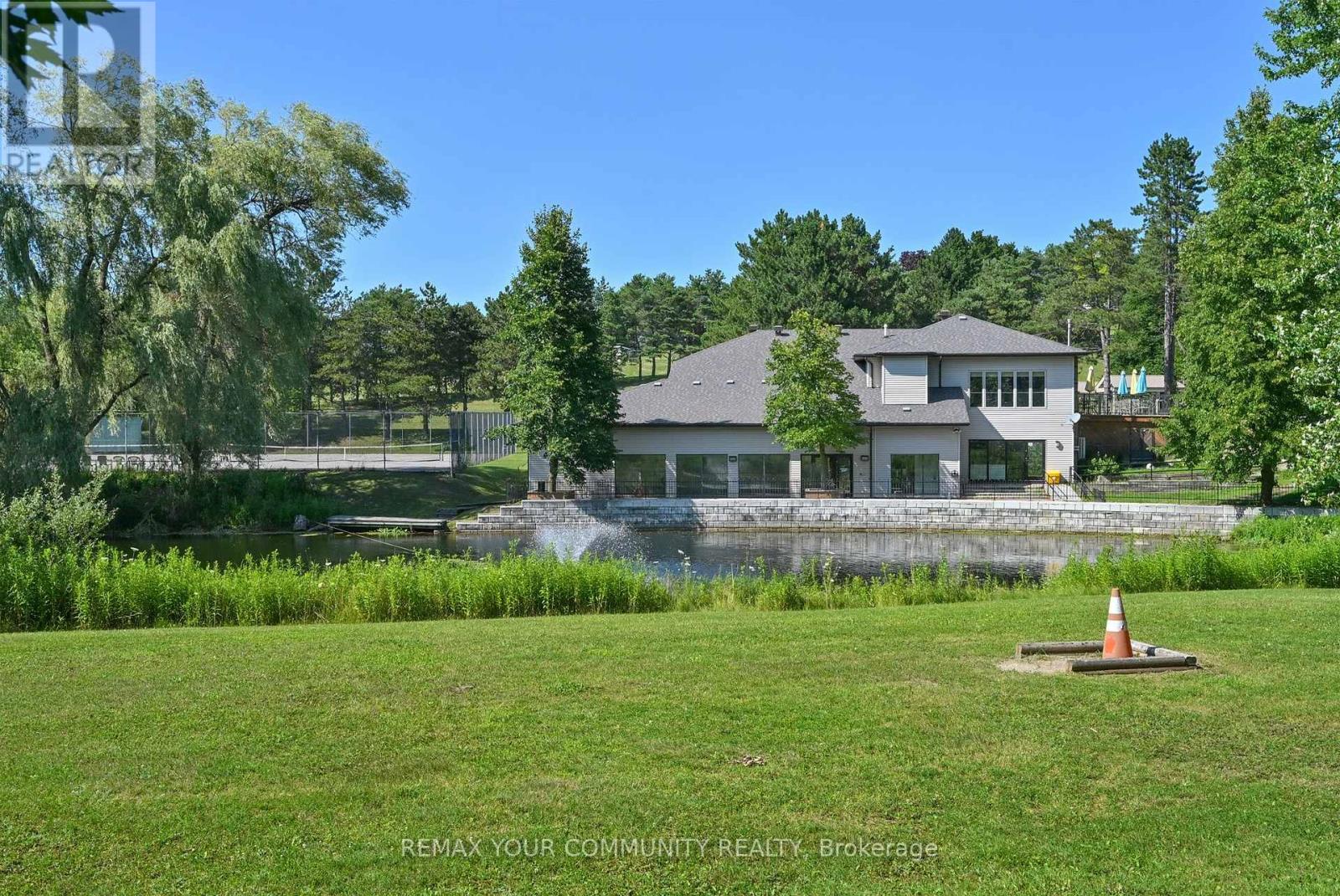 76 TECUMSETH PINES DRIVE - 32