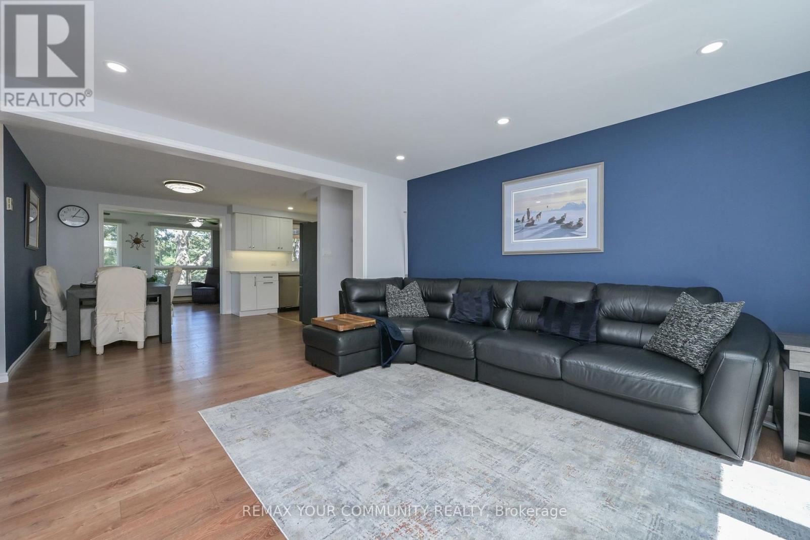 76 TECUMSETH PINES DRIVE - 8