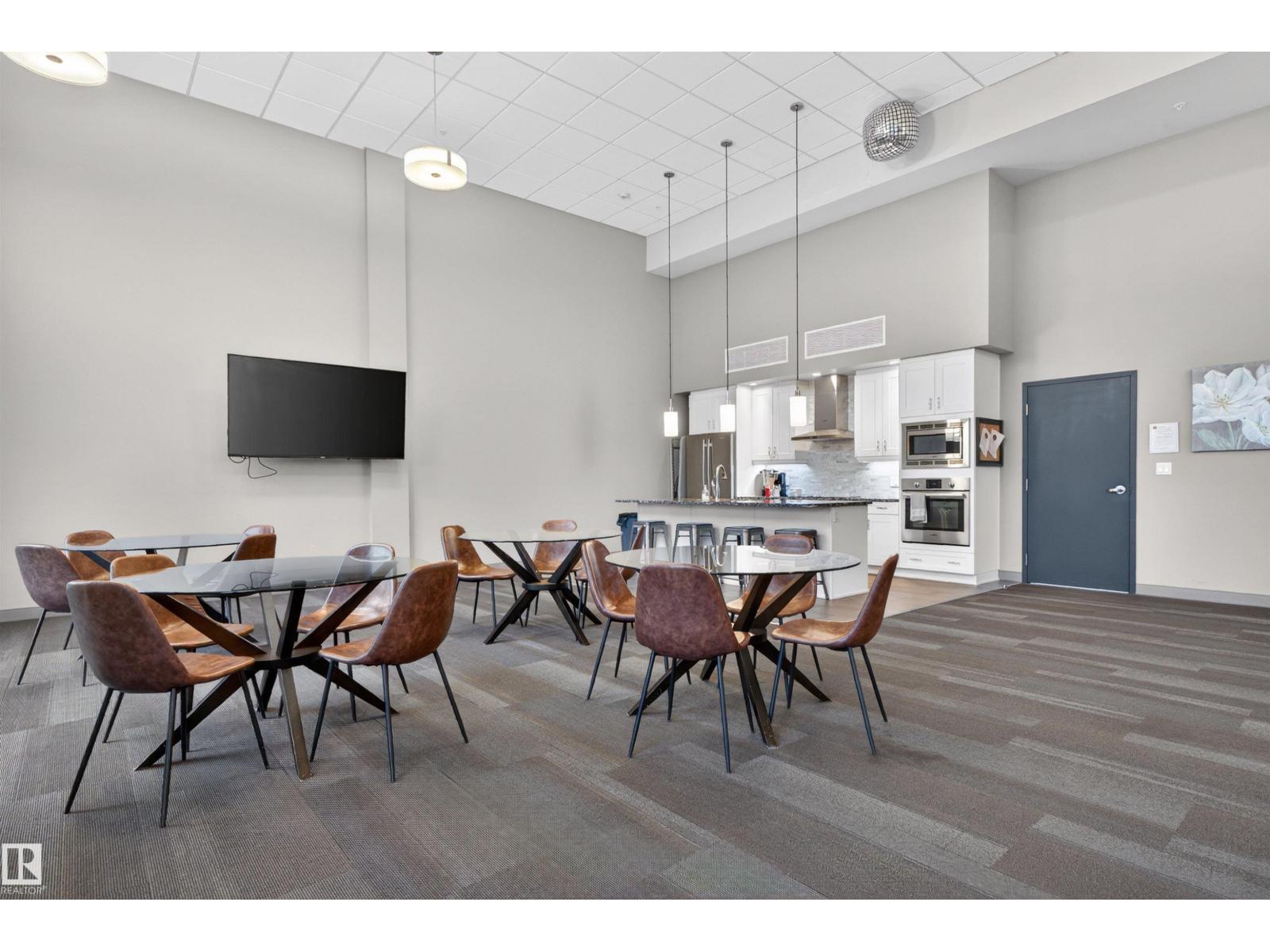 #514 200 BELLEROSE DR - 26