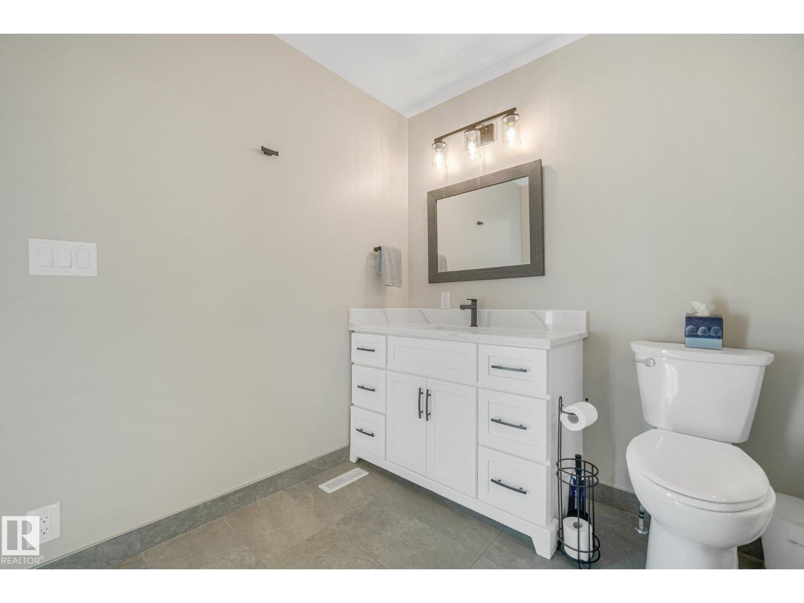 #382 51112 RGE ROAD 222 - 29