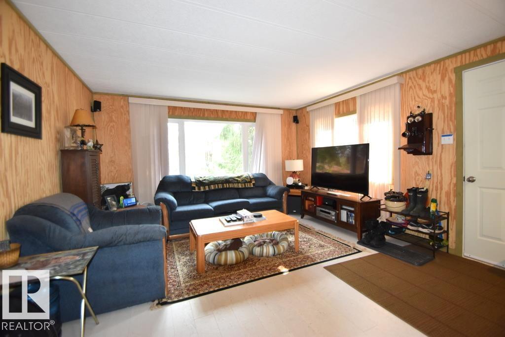 280A Lyn Lane (Amisk Lake) - Image 3