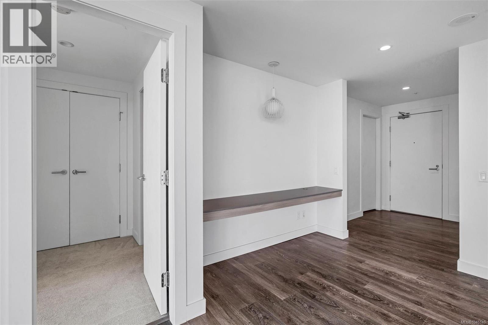 1302 60 Saghalie Road, Victoria