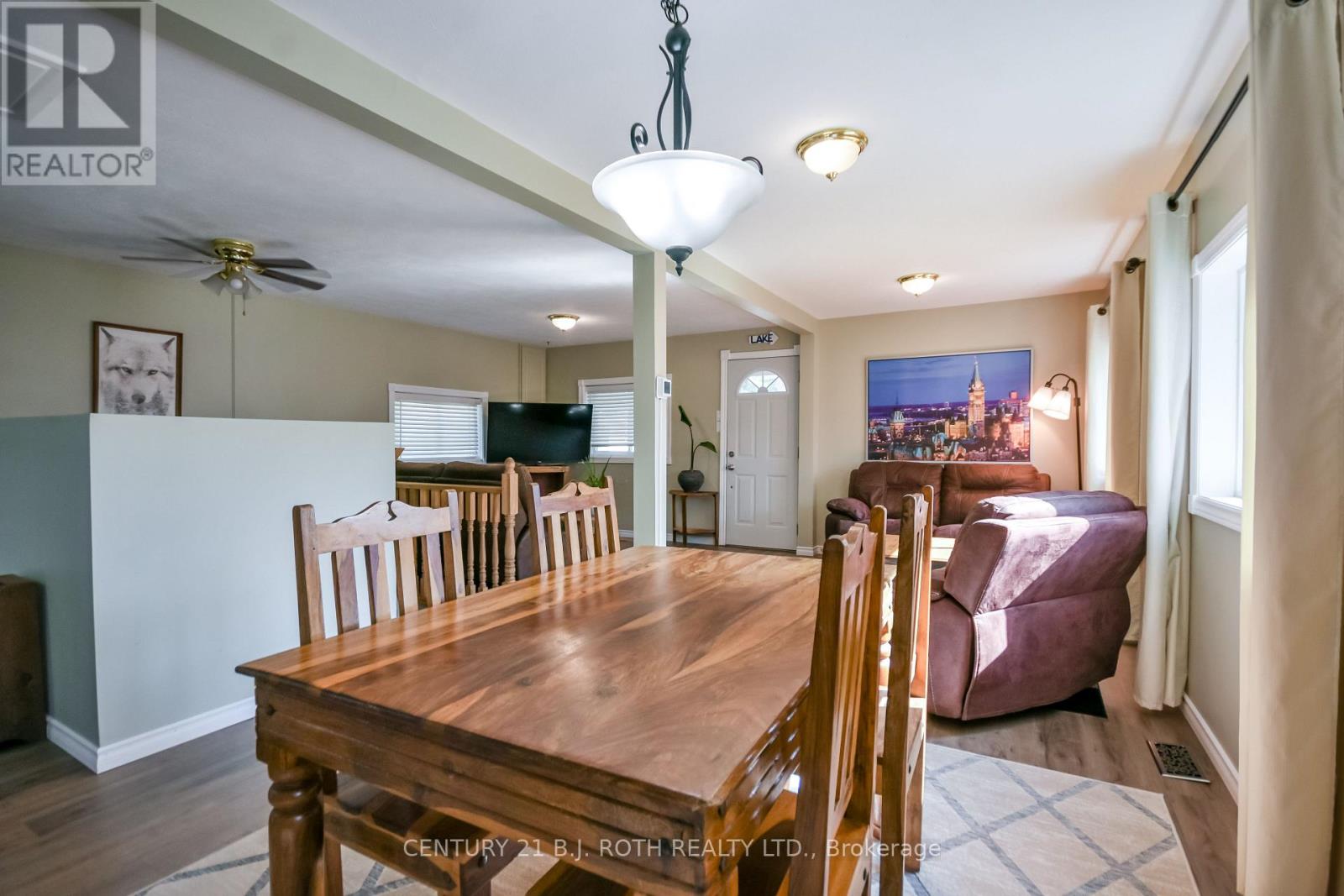 3448 CORONATION AVENUE - Image 10
