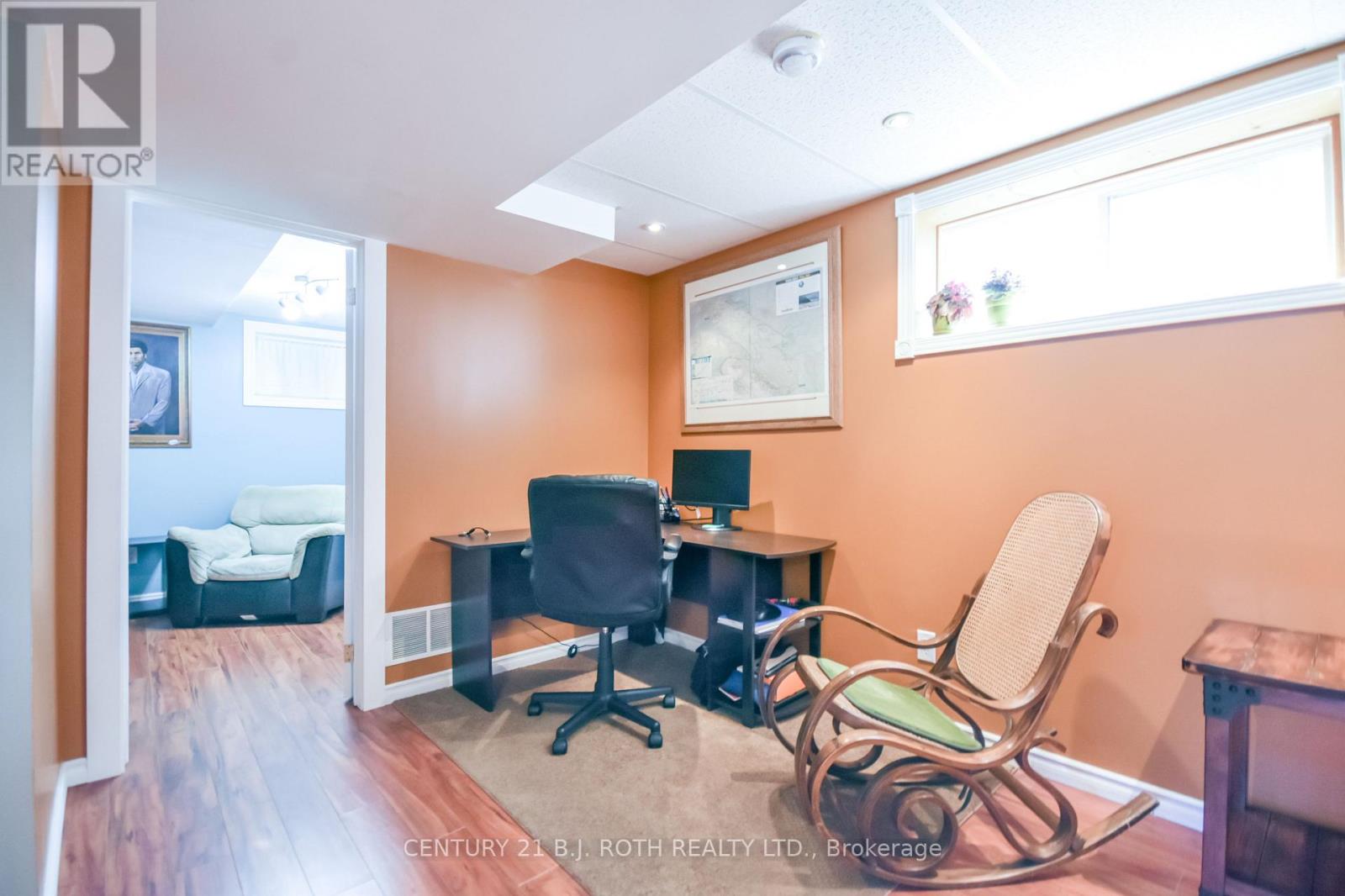 3448 CORONATION AVENUE - Image 22