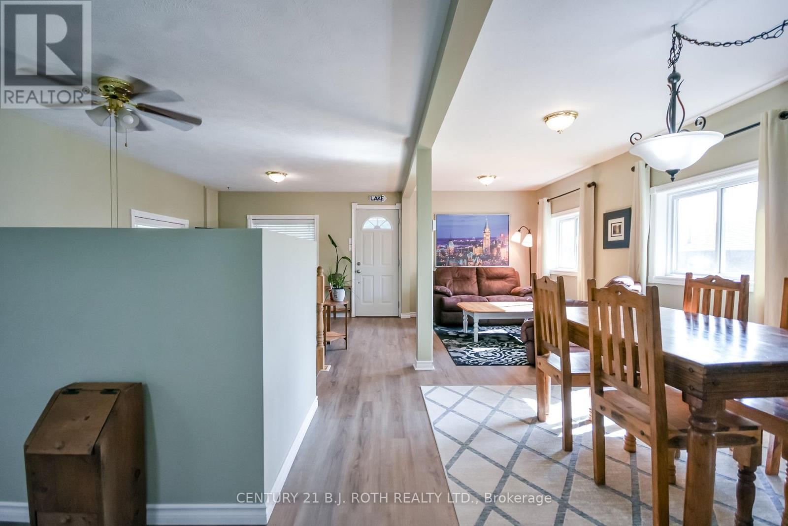 3448 CORONATION AVENUE - Image 7