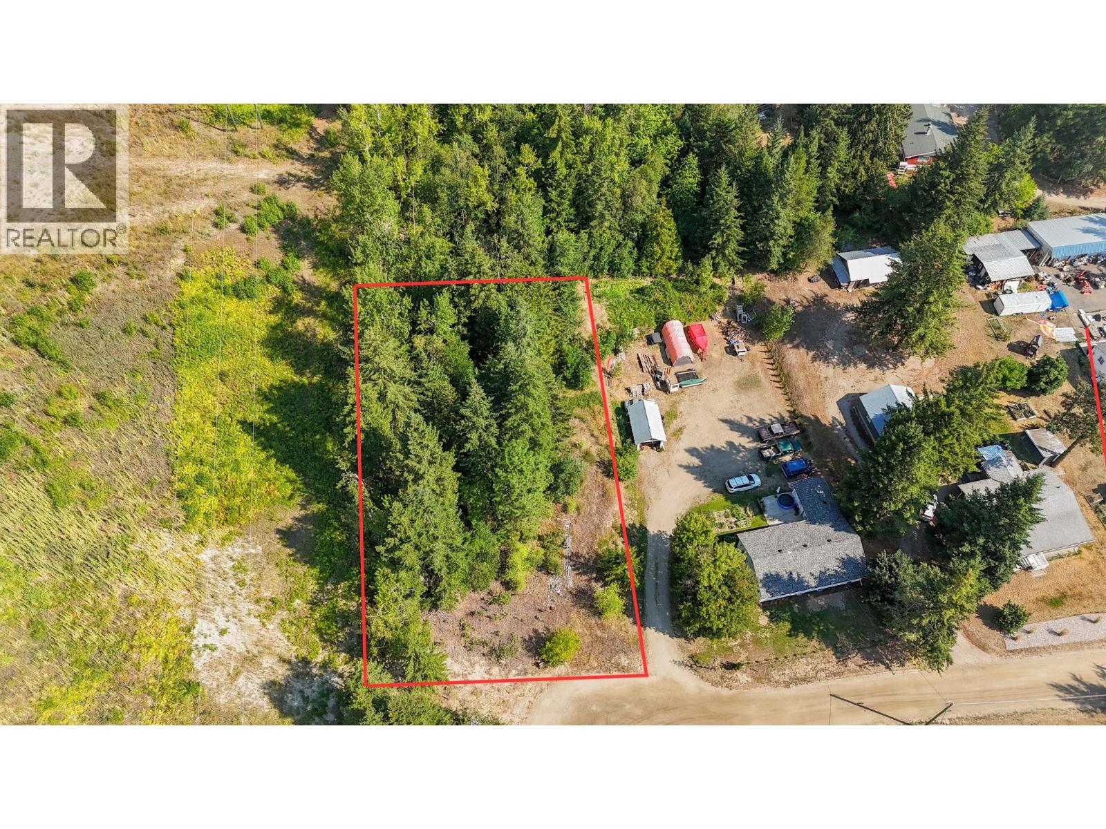  4981 5 Avenue Southwest, Salmon Arm