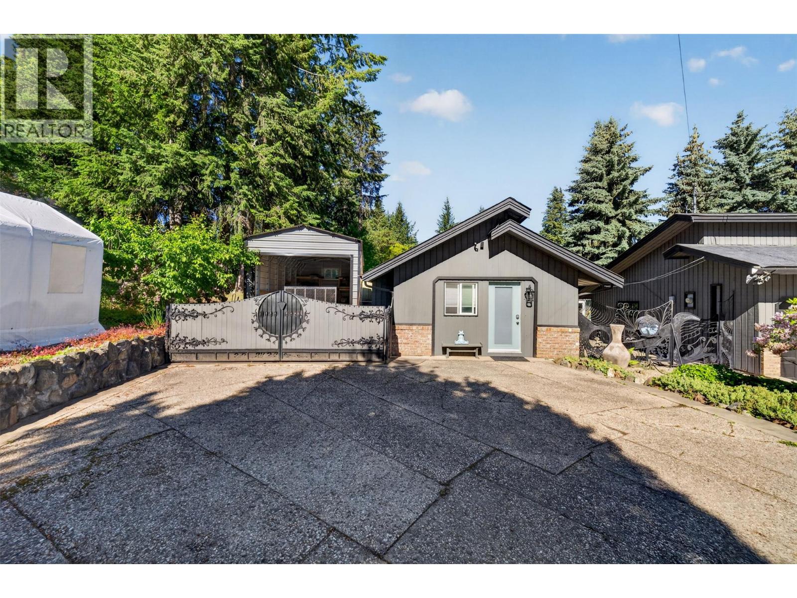 2829 Marine Drive - 42