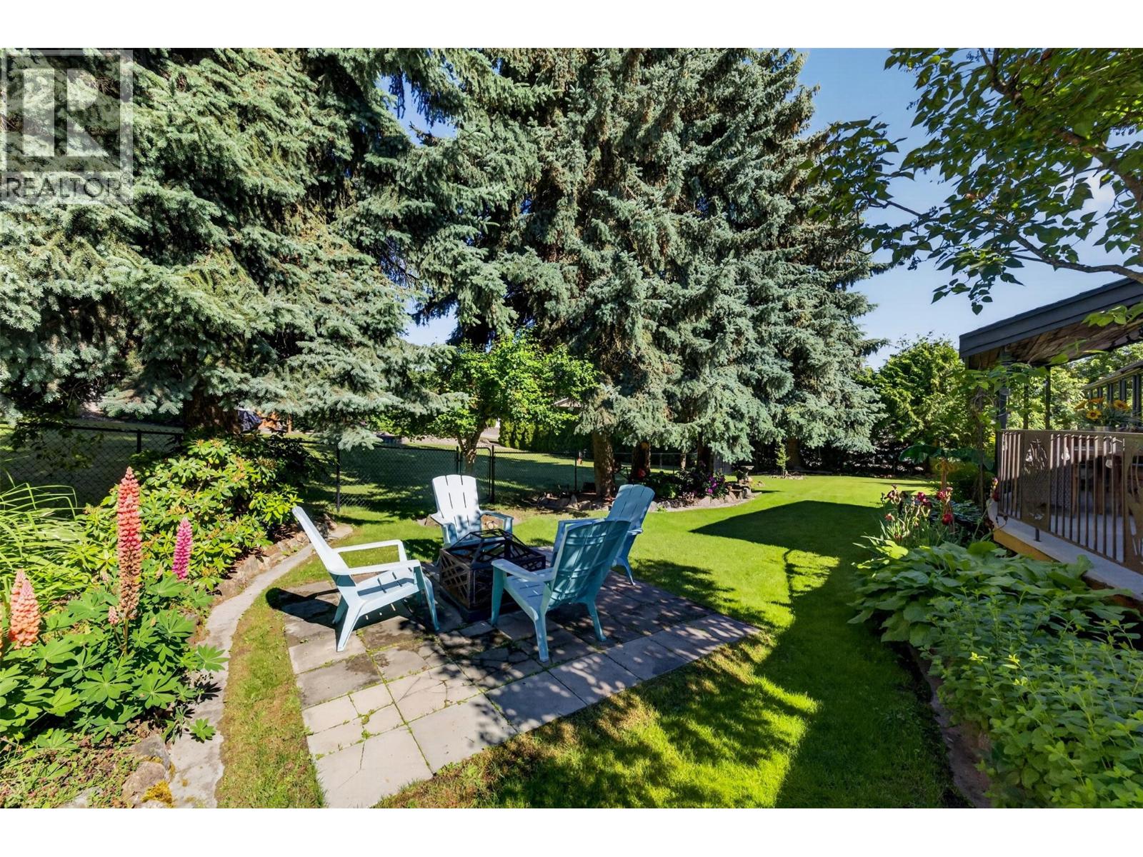2829 Marine Drive - 36
