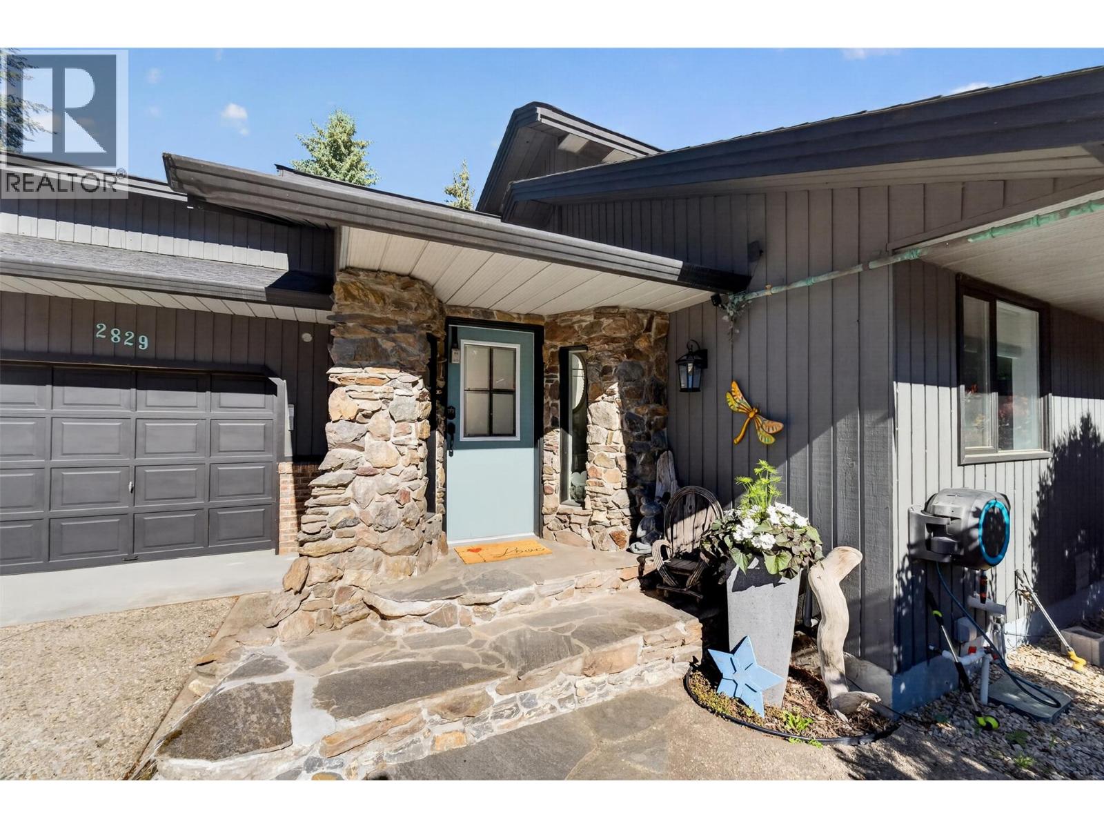 2829 Marine Drive - 6