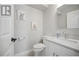 8 Paramount Place, Brampton, ON L6Y2T3 Photo 18