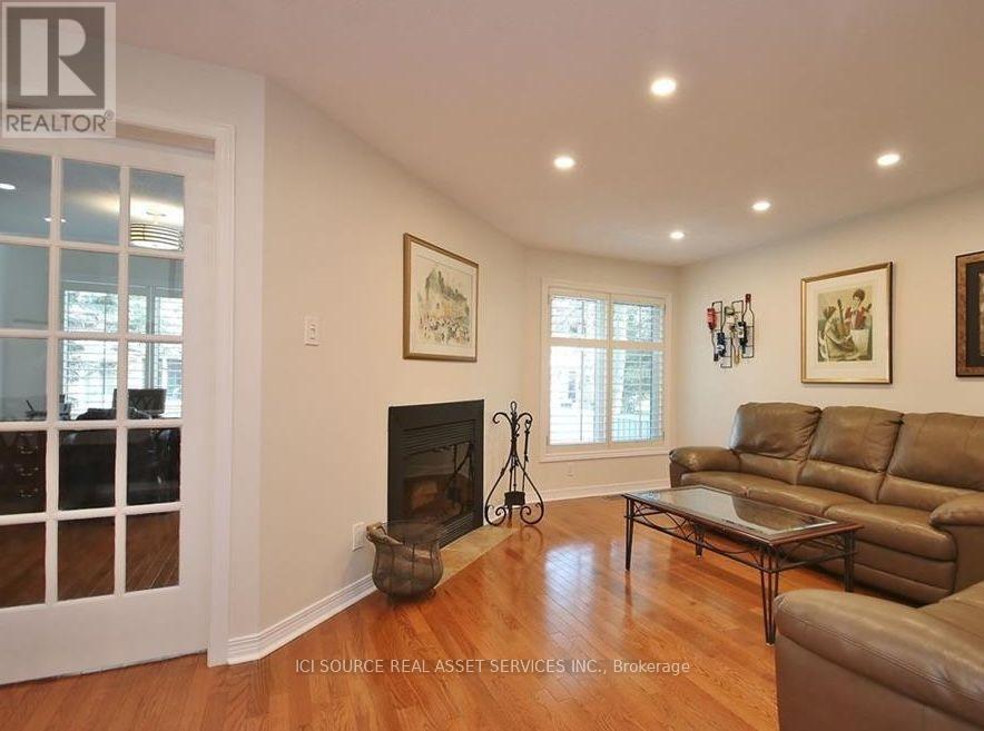 3 Bed, 3 Bath House for Rent in Ottawa – 109 DALECROFT CRESCENT, Ottawa – MLS# X13640766 - Image 9