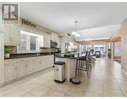 Laundry room - 52 Arrowhead Drive, Hamilton, ON L8W3Y2 Photo 9