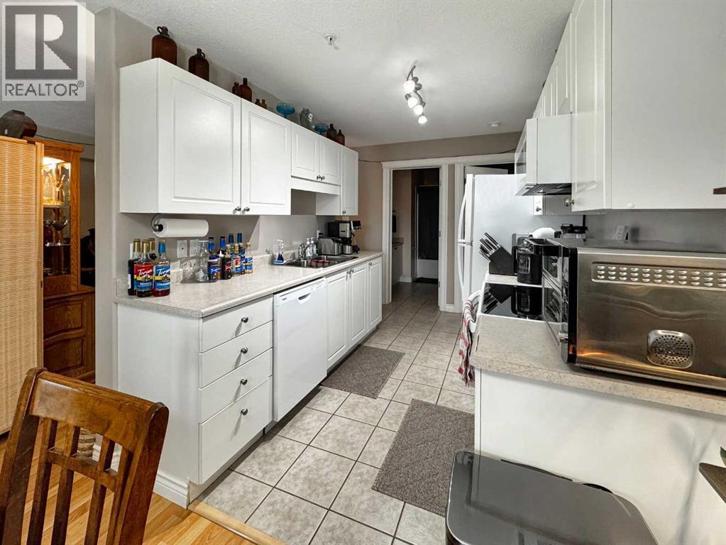 #102B 5101 18 Street - Image 3
