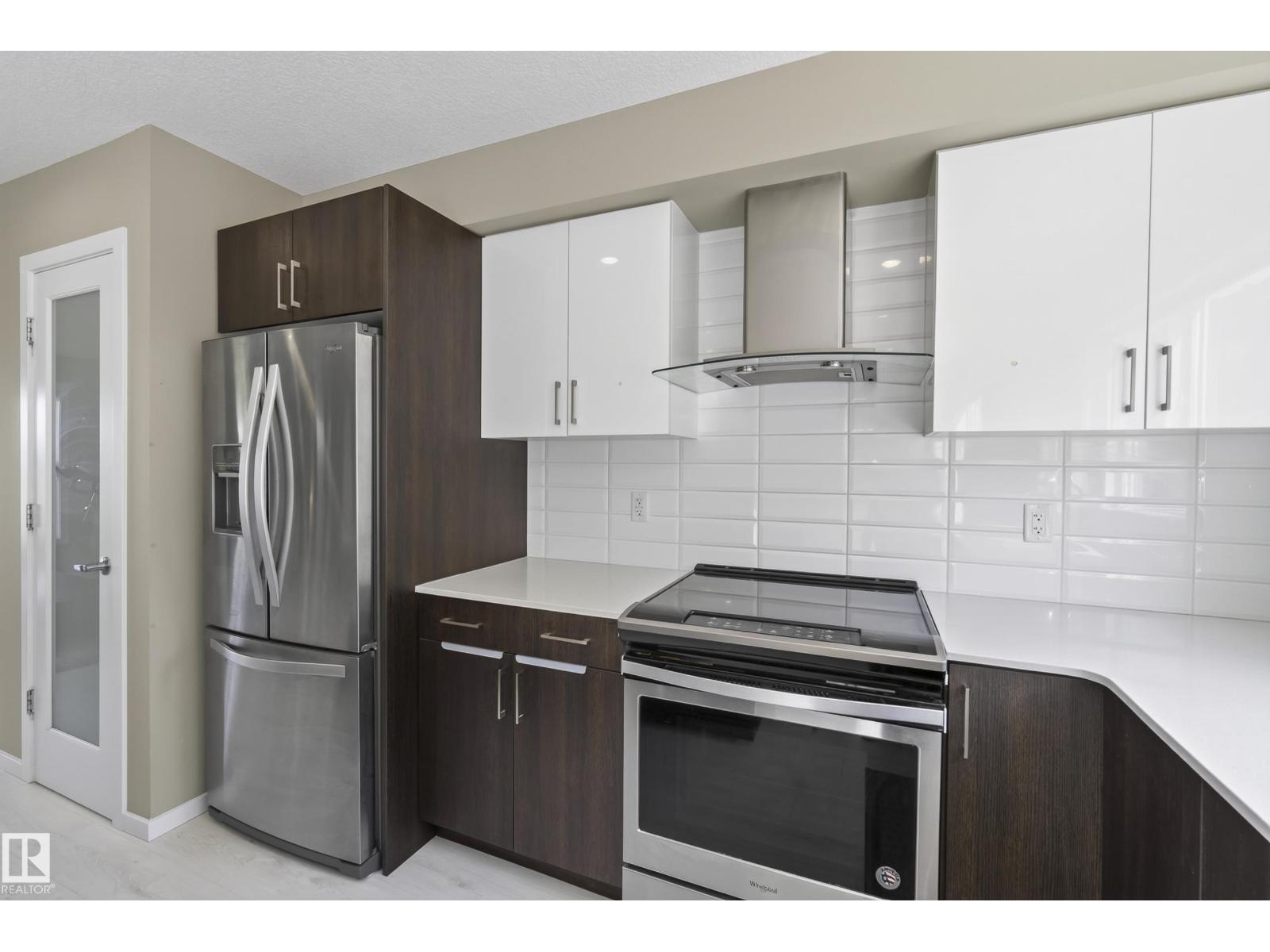 #10 1075 ROSENTHAL BV NW - Image 20