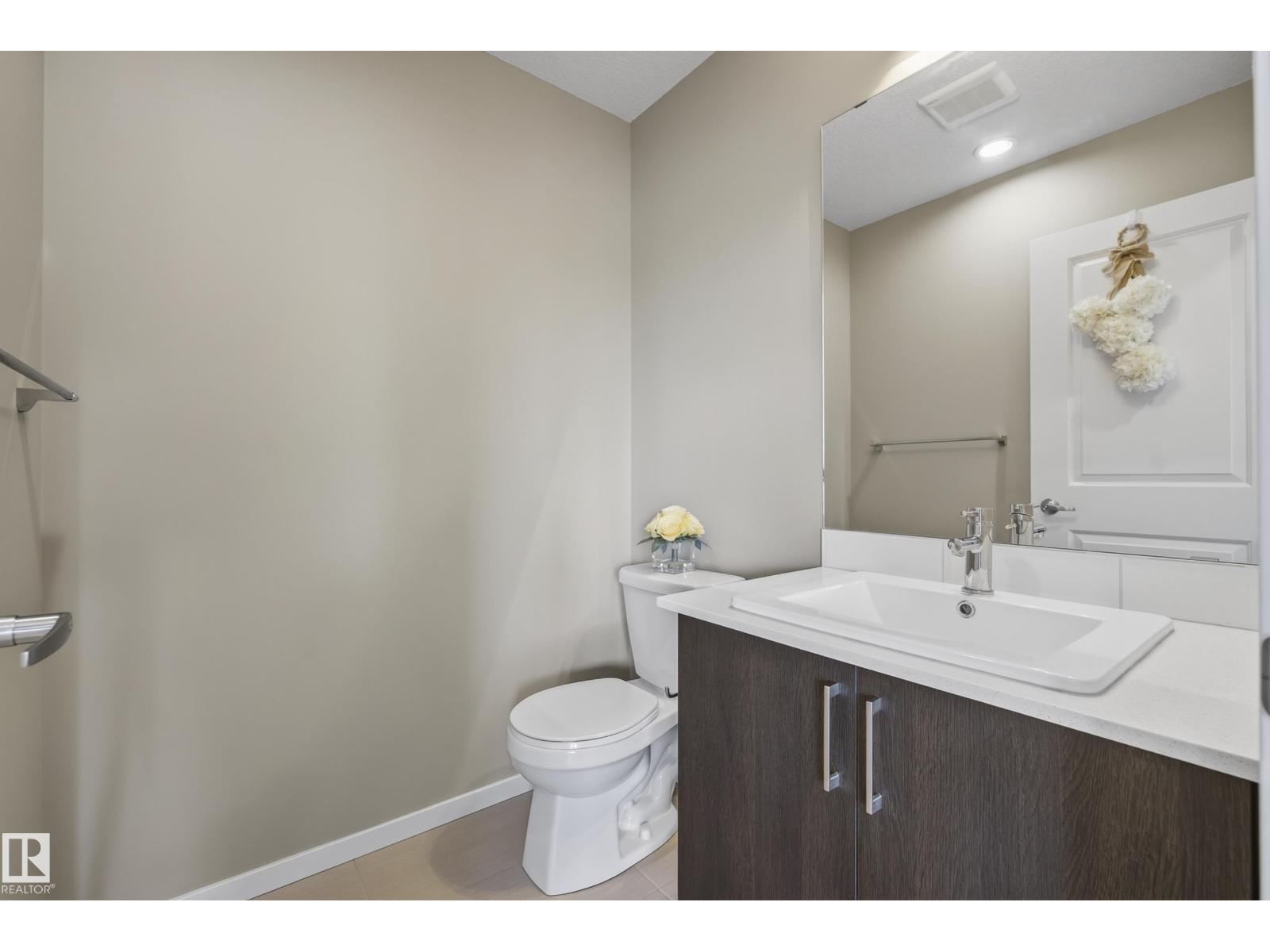 #10 1075 ROSENTHAL BV NW - Image 25