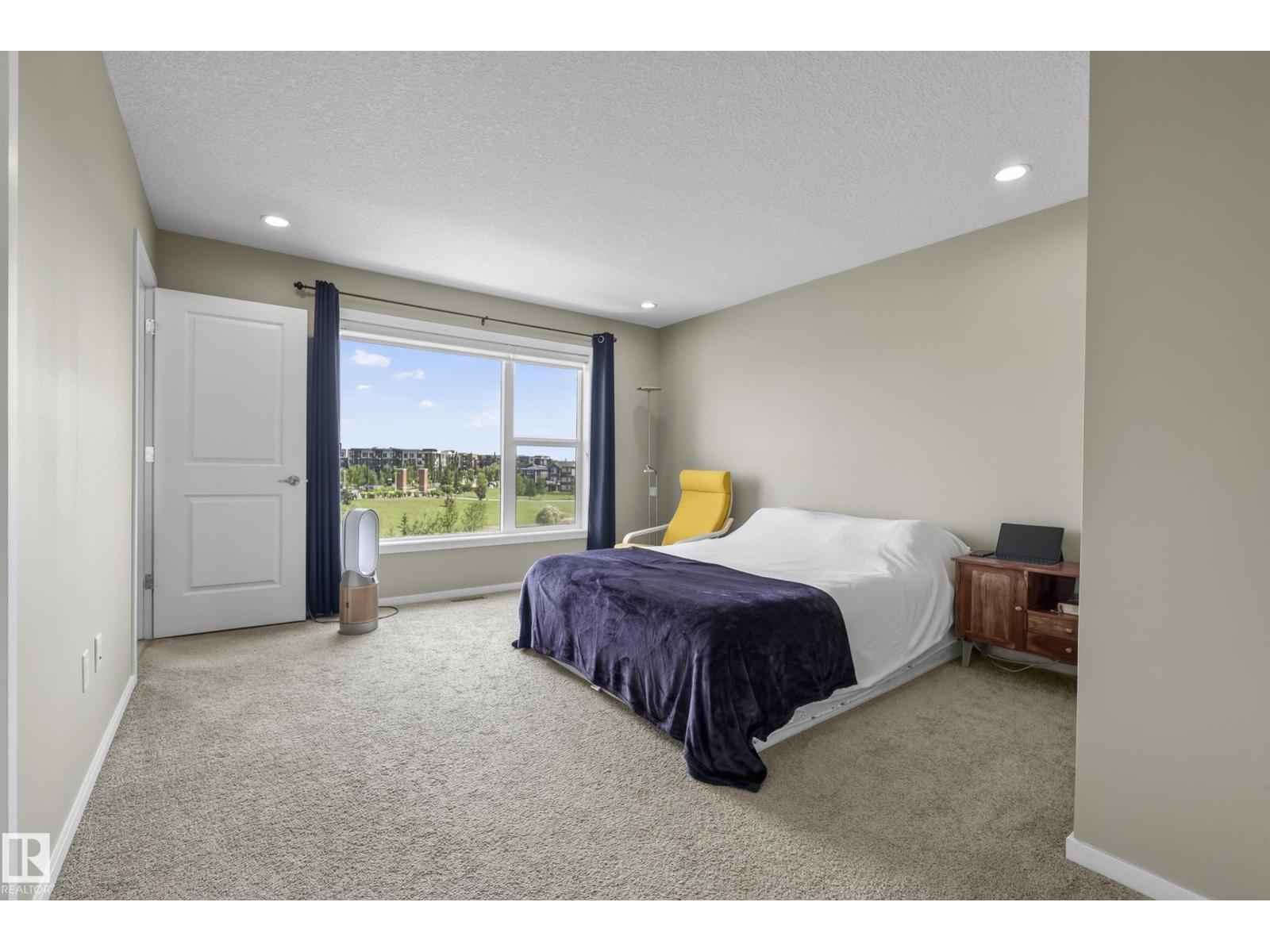#10 1075 ROSENTHAL BV NW - Image 33