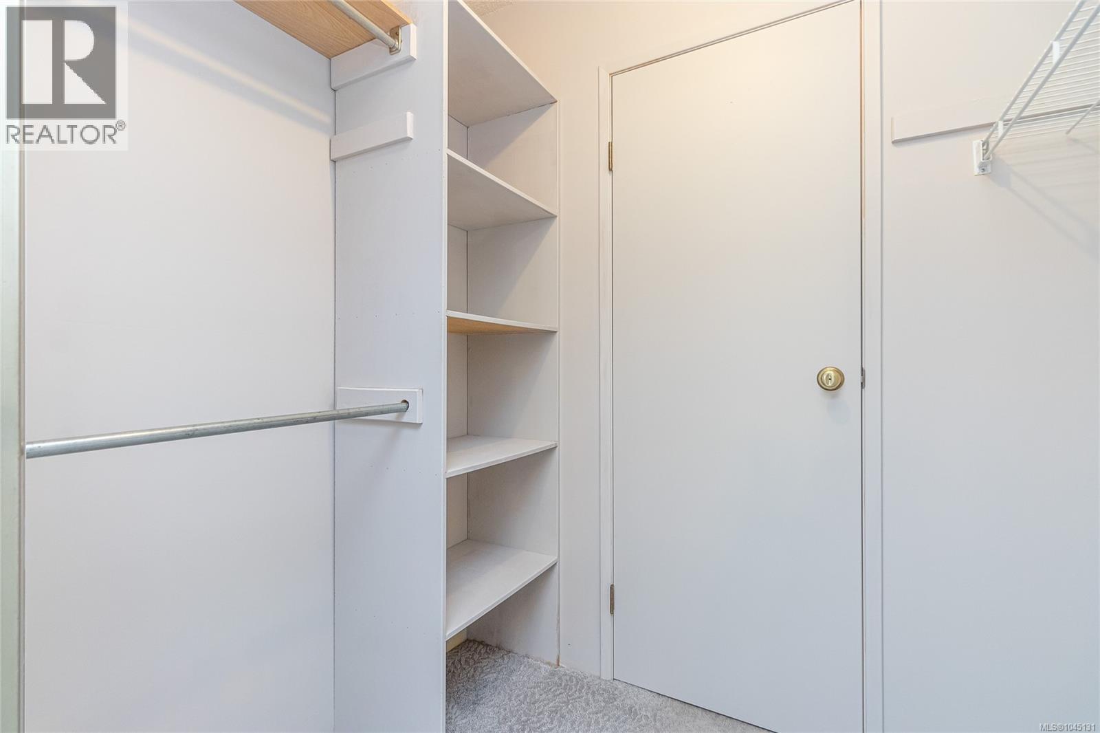 #402 435 Festubert St - 25