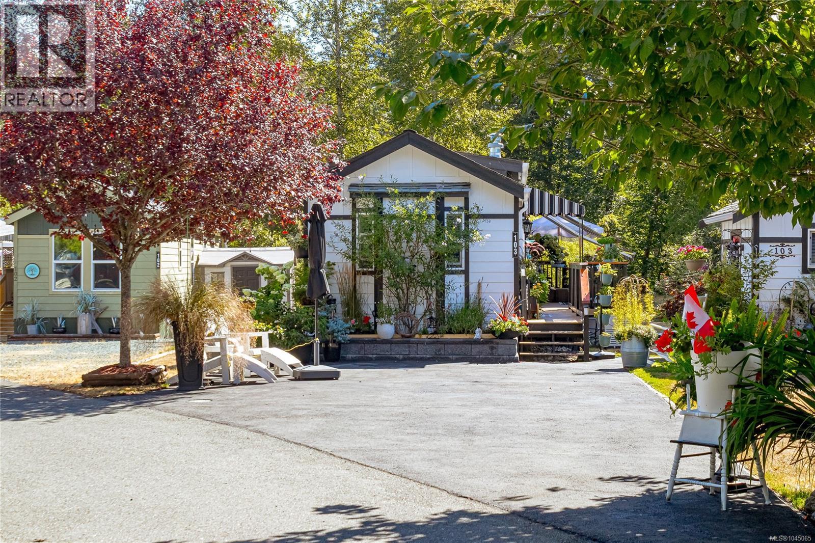 103 3042 River Rd, Chemainus