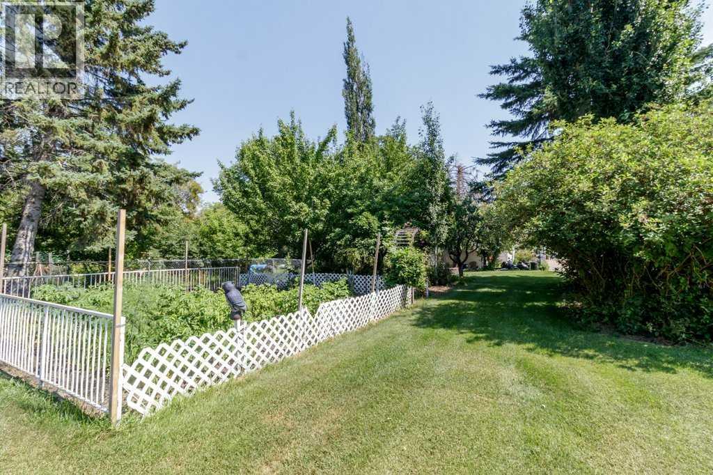 4732 48 Street - Image 5