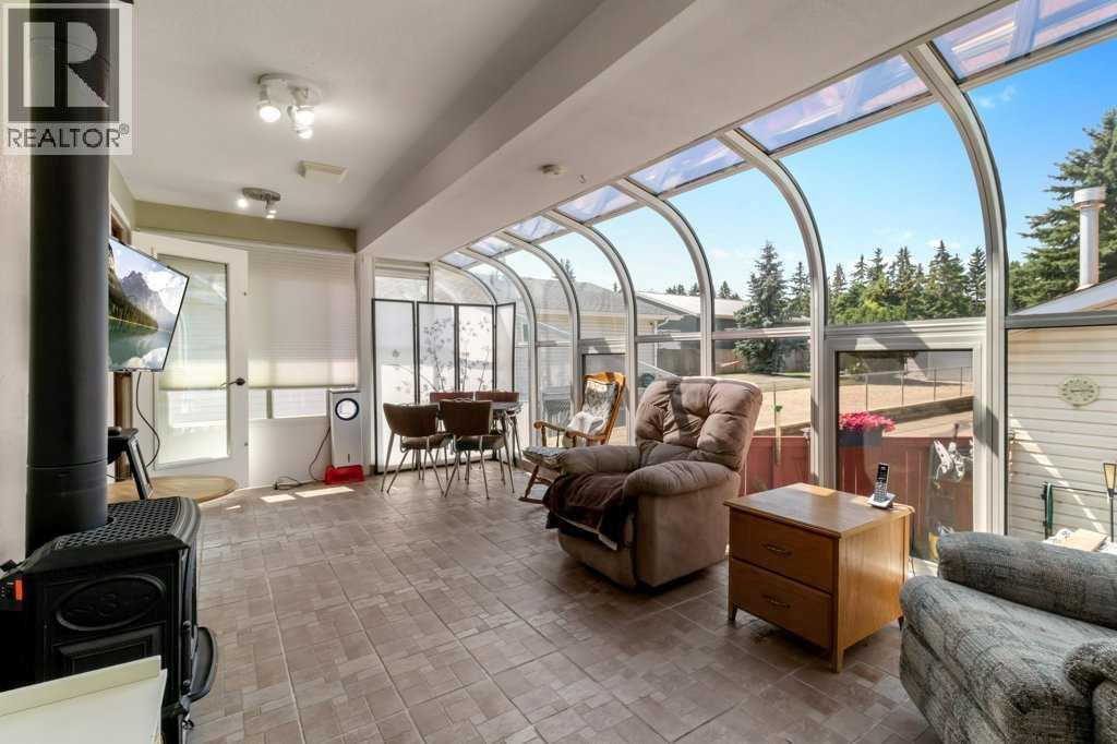4732 48 Street - Image 9