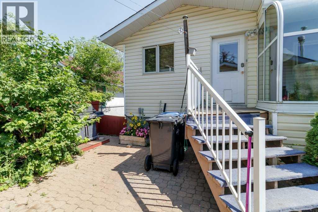 4732 48 Street - Image 32