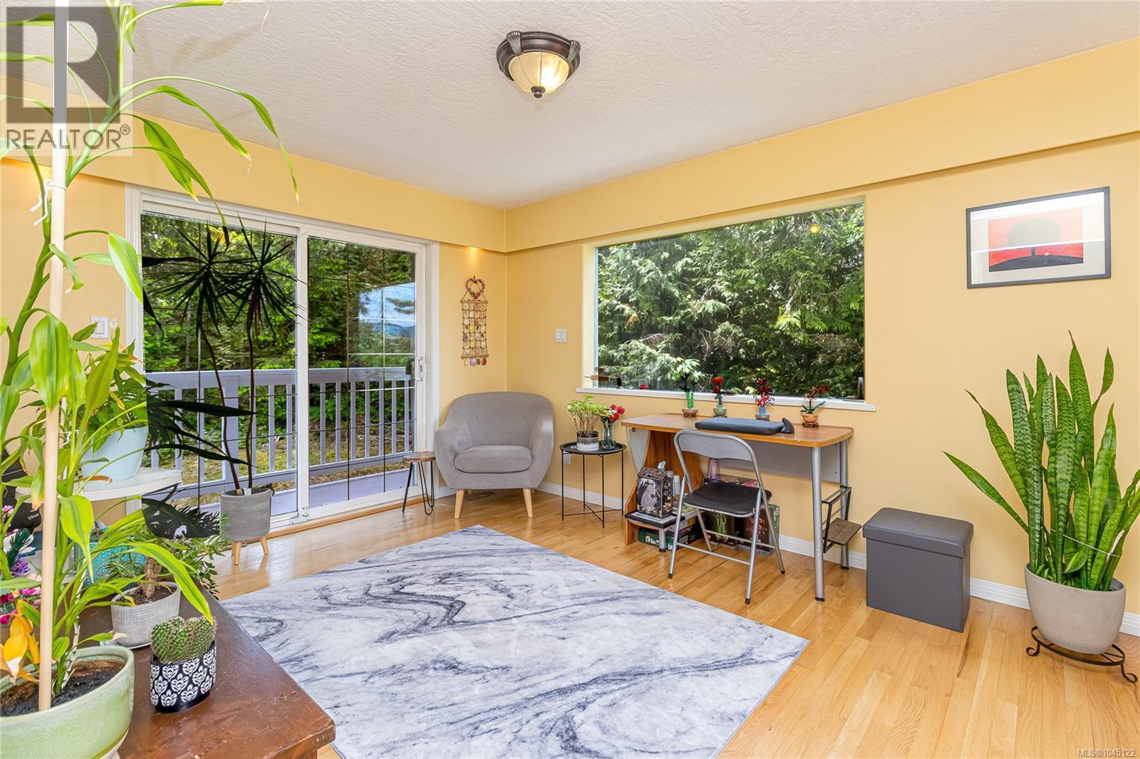 4041 Cambrai Rd - Image 20