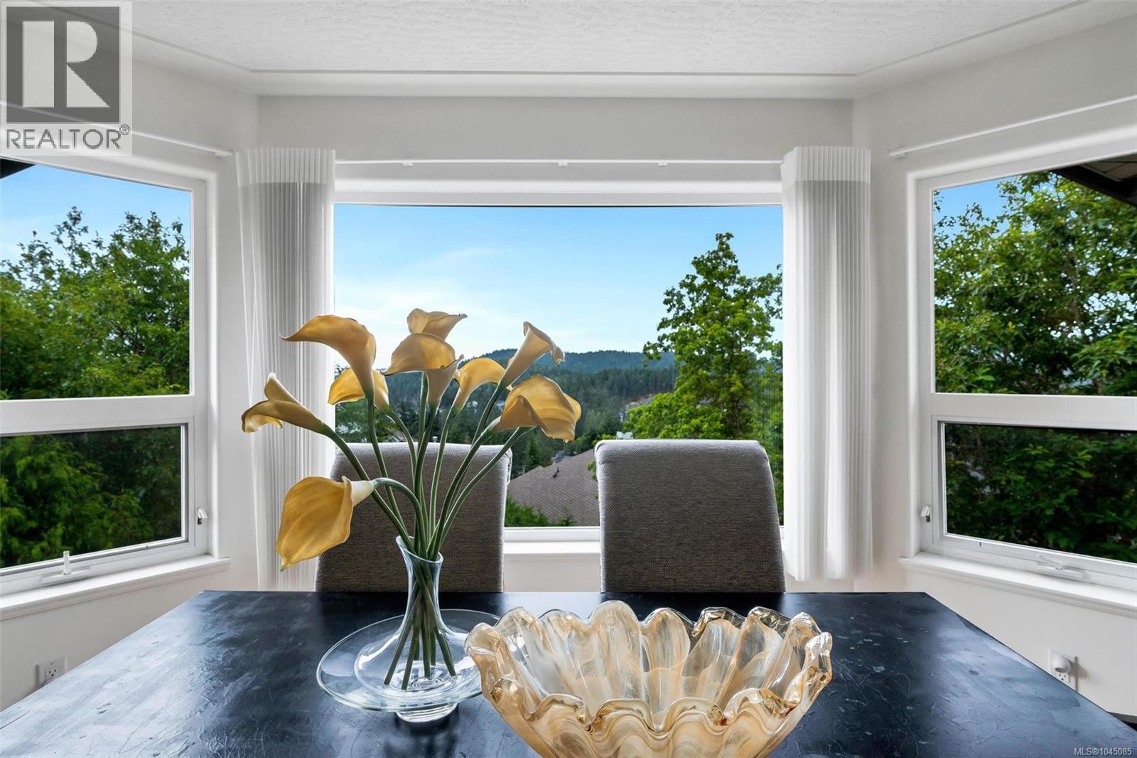 3549 Sun Estate - Image 11