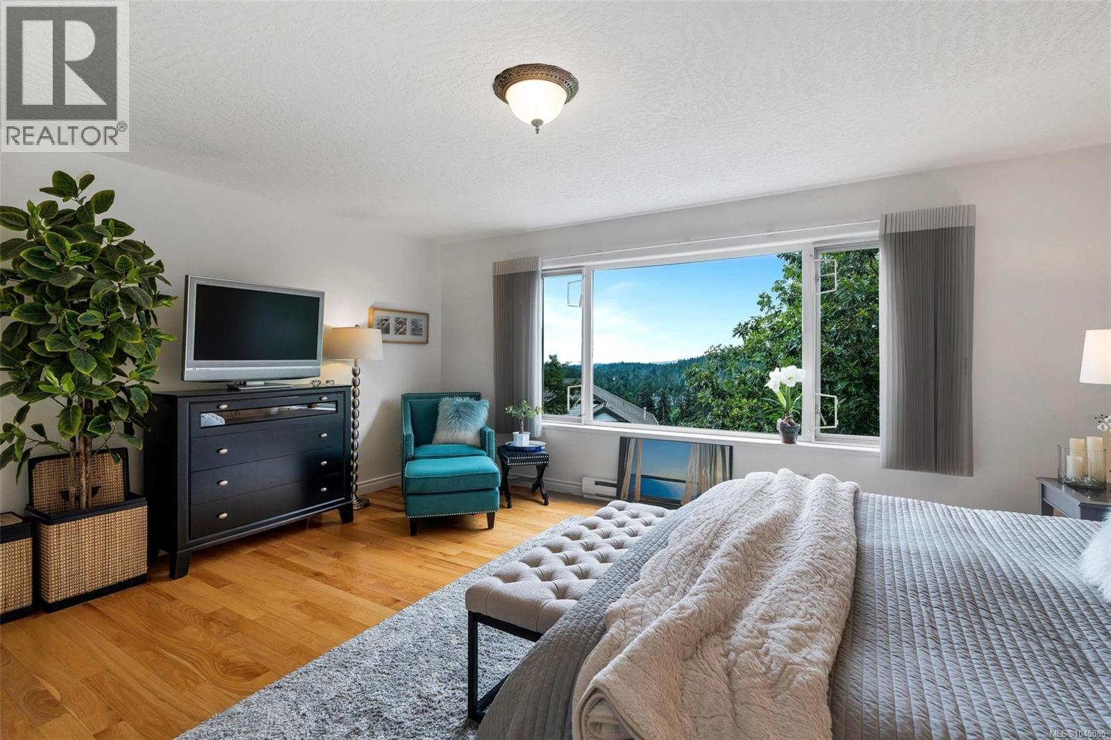 3549 Sun Estate - 13