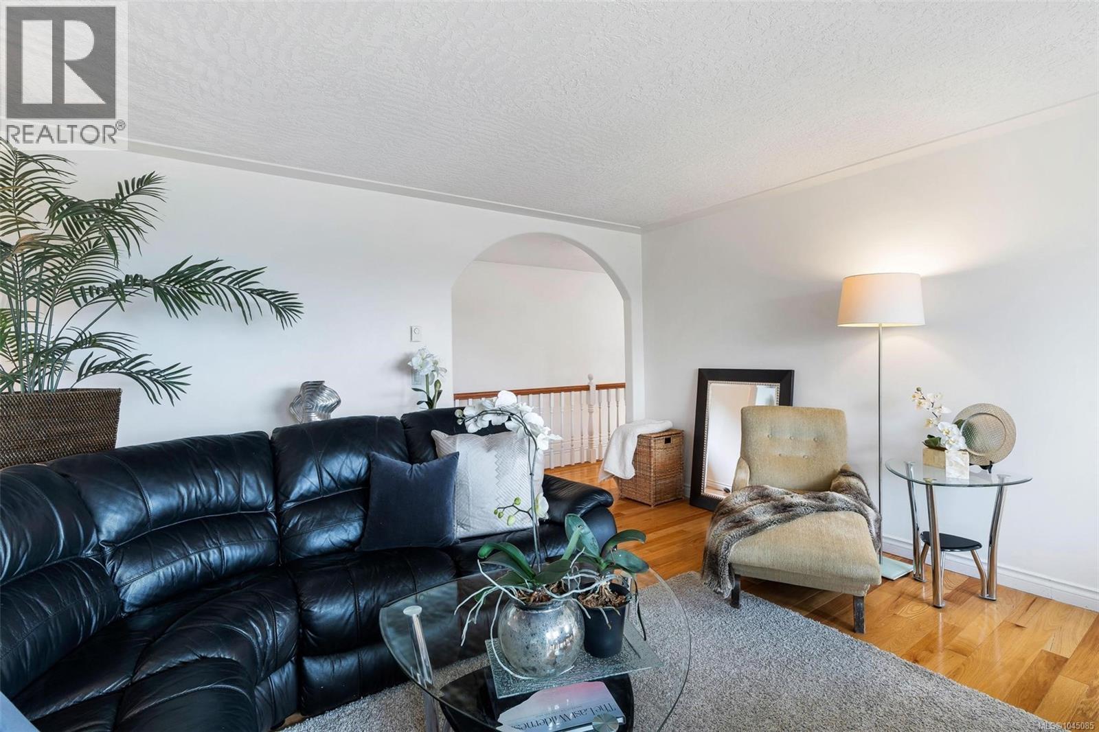 3549 Sun Estate - 19