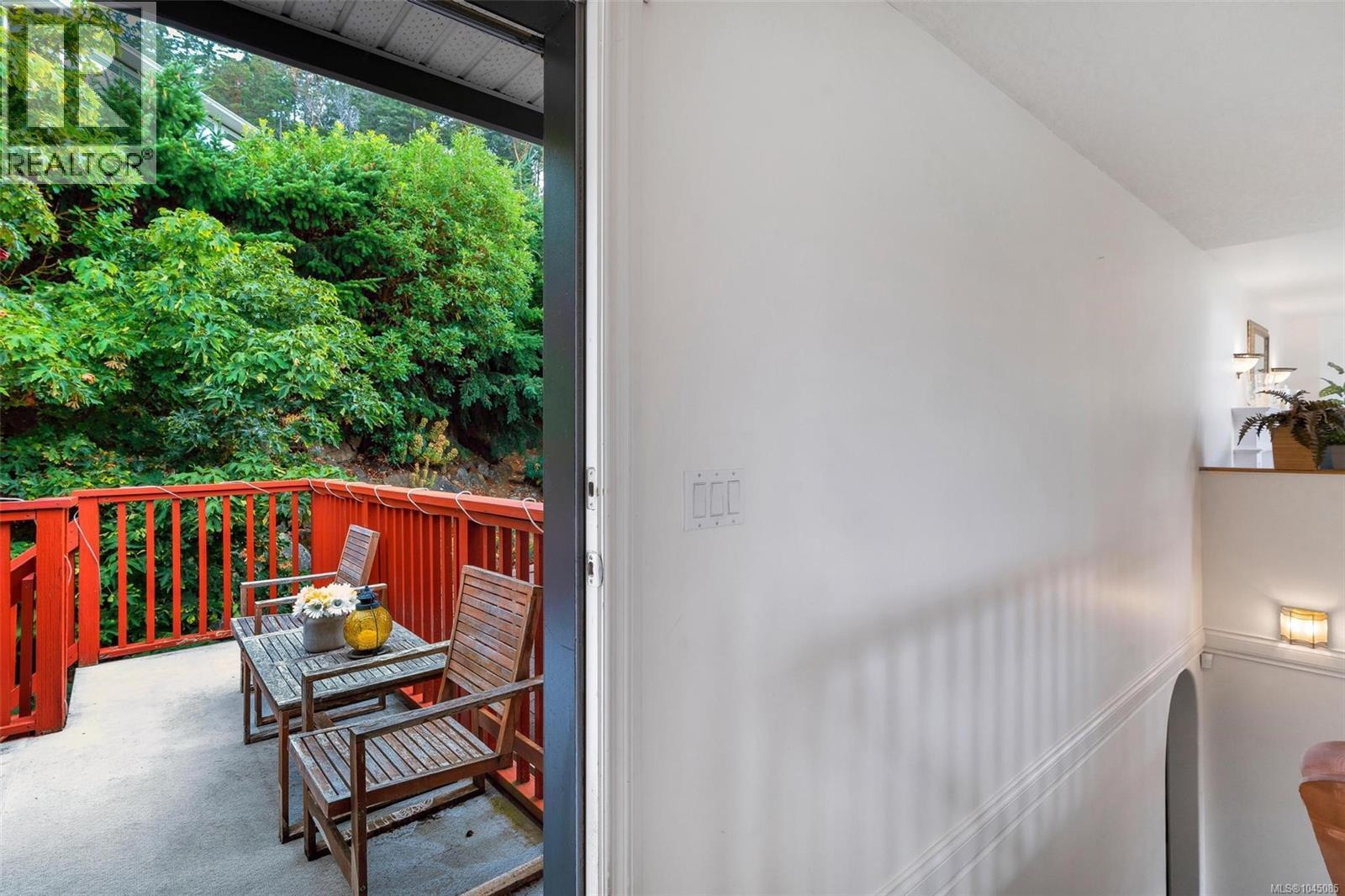 3549 Sun Estate - 25