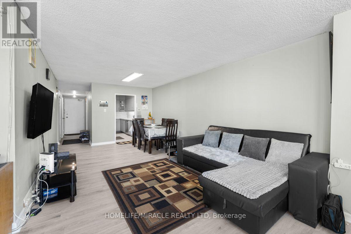 #903 40 PANORAMA COURT - Image 13
