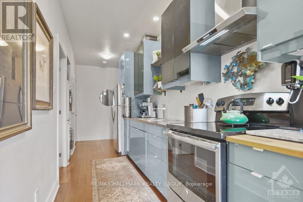 #206 65 MILL STREET - 10