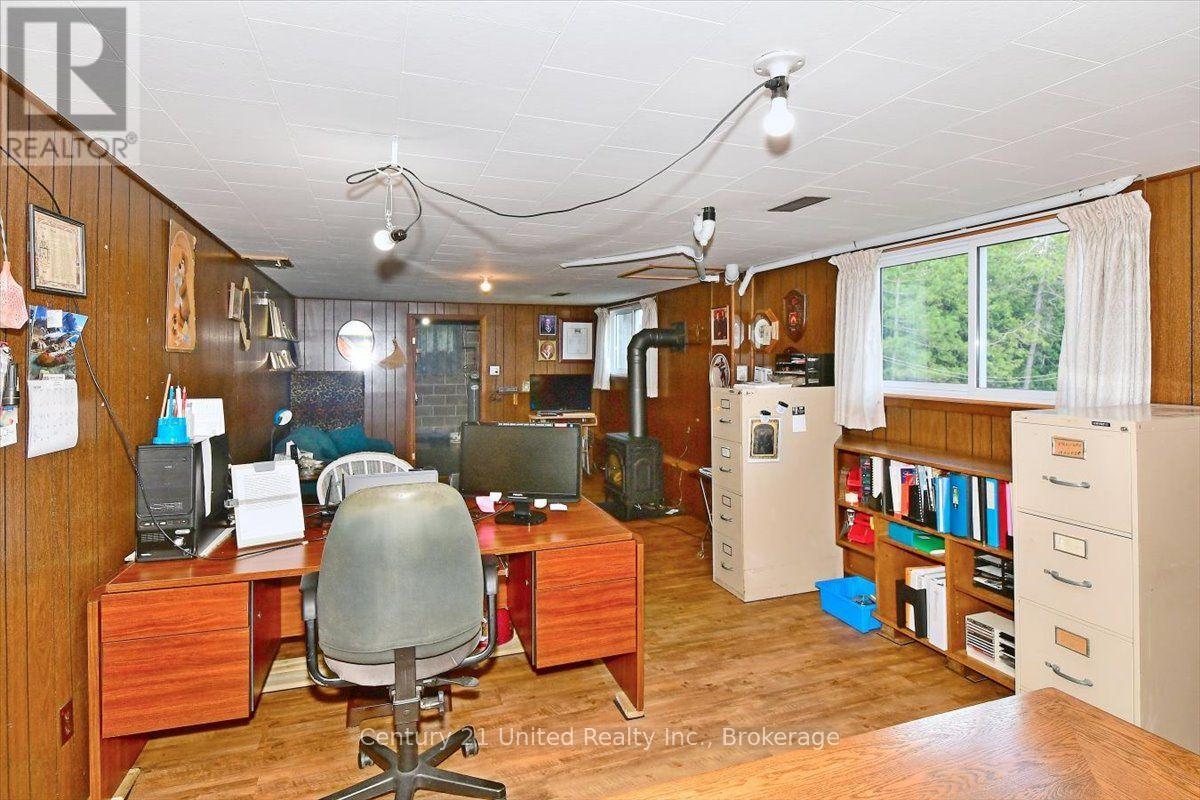 1541 COUNTY ROAD 4 - 23