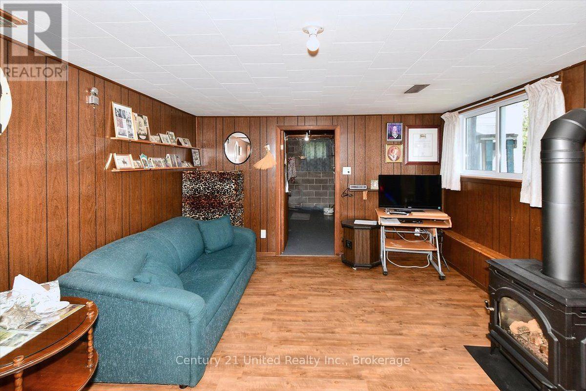 1541 COUNTY ROAD 4 - 24