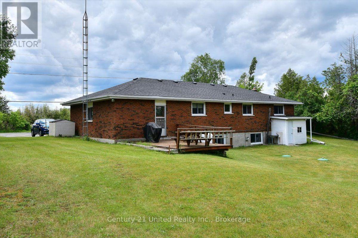1541 COUNTY ROAD 4 - 34
