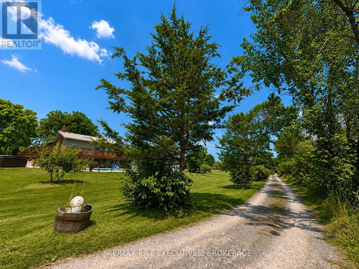 1848 COUNTY ROAD 9 - Image 23