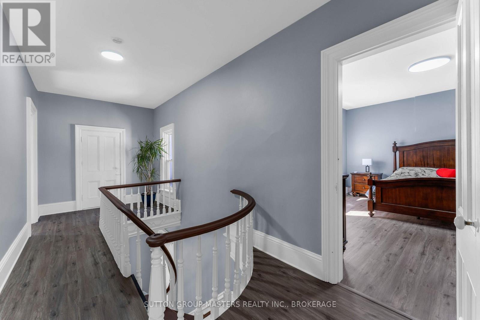 14 WILTSE STREET E - 23