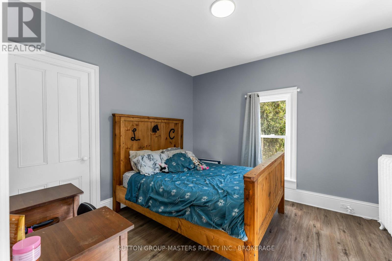 14 WILTSE STREET E - 36