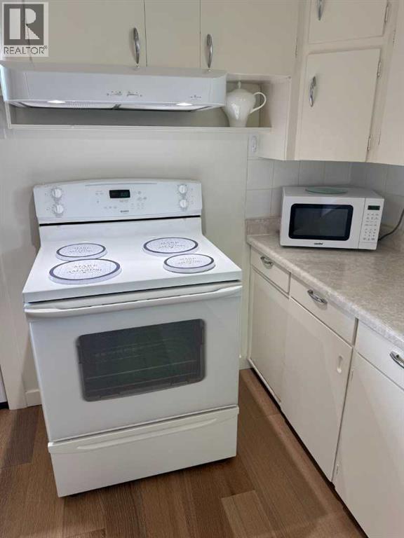5005 47 Avenue - Photo 18