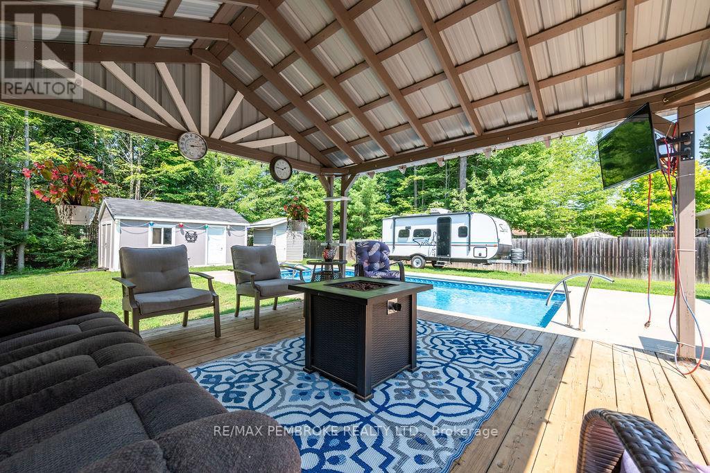 256 ORIOLE CRESCENT - Image 14