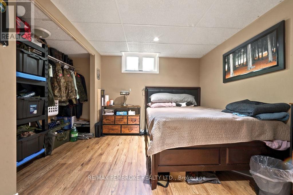 256 ORIOLE CRESCENT - Image 48