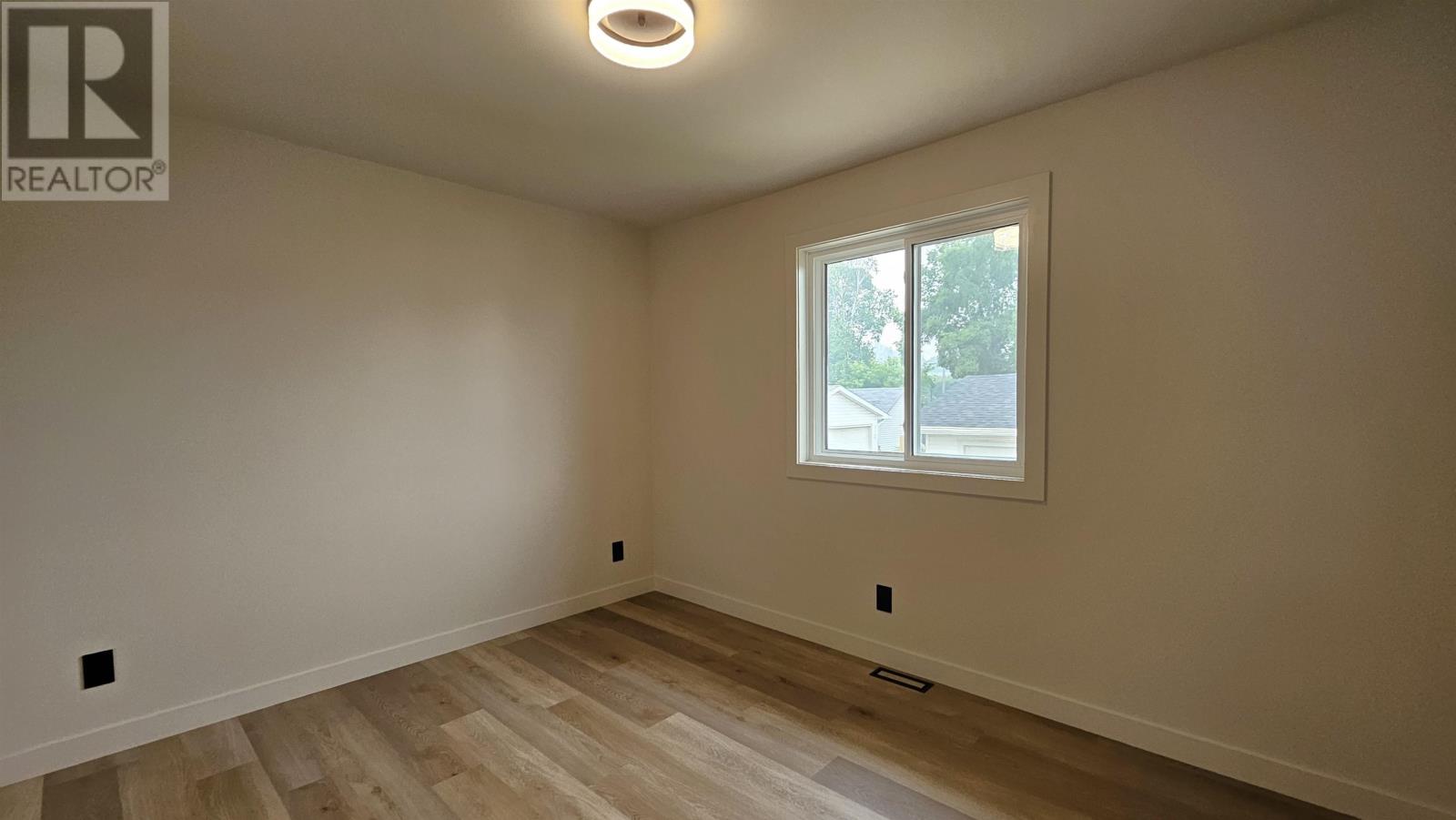 72 Brent ST - Image 18