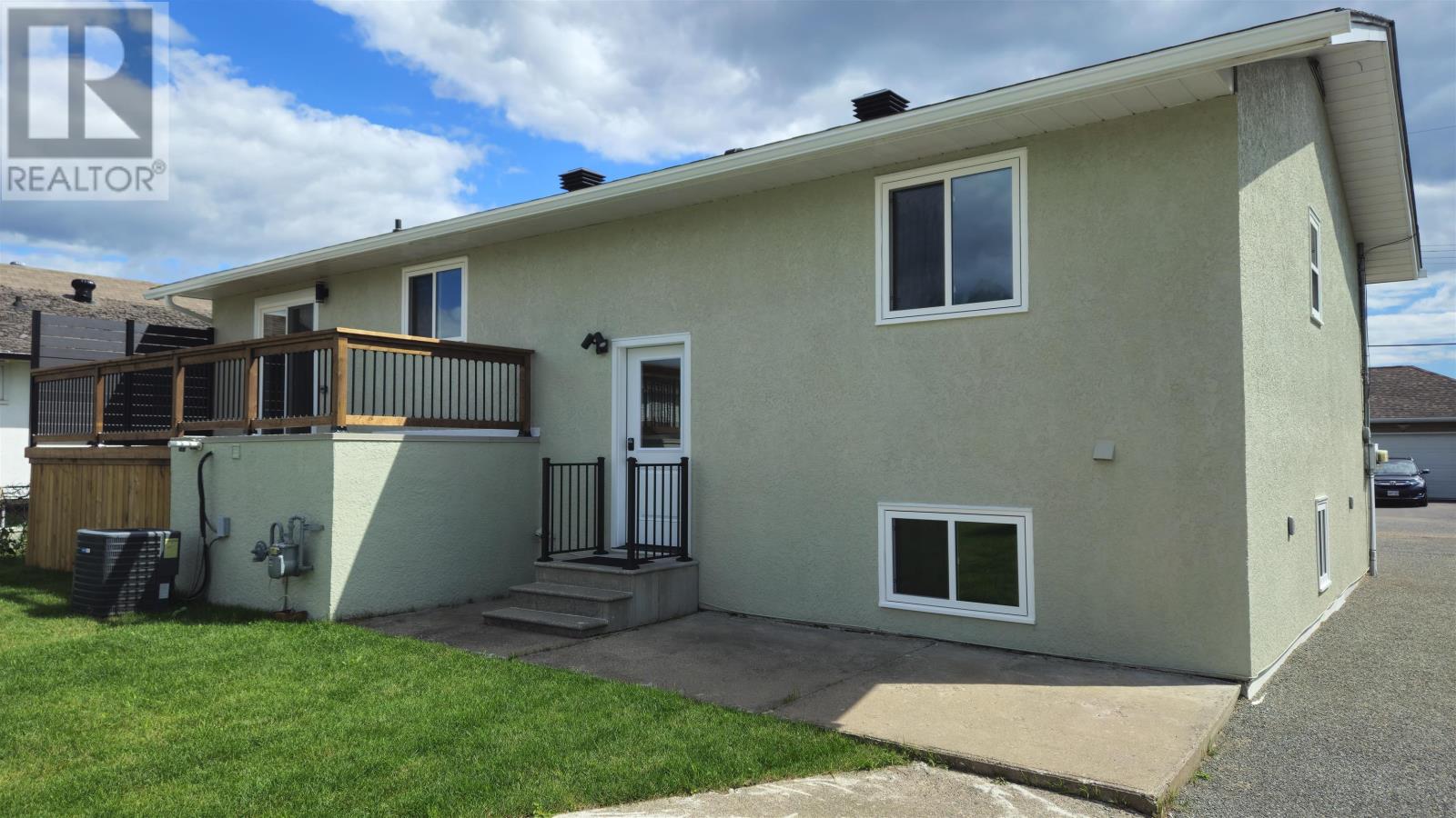 72 Brent ST - 42